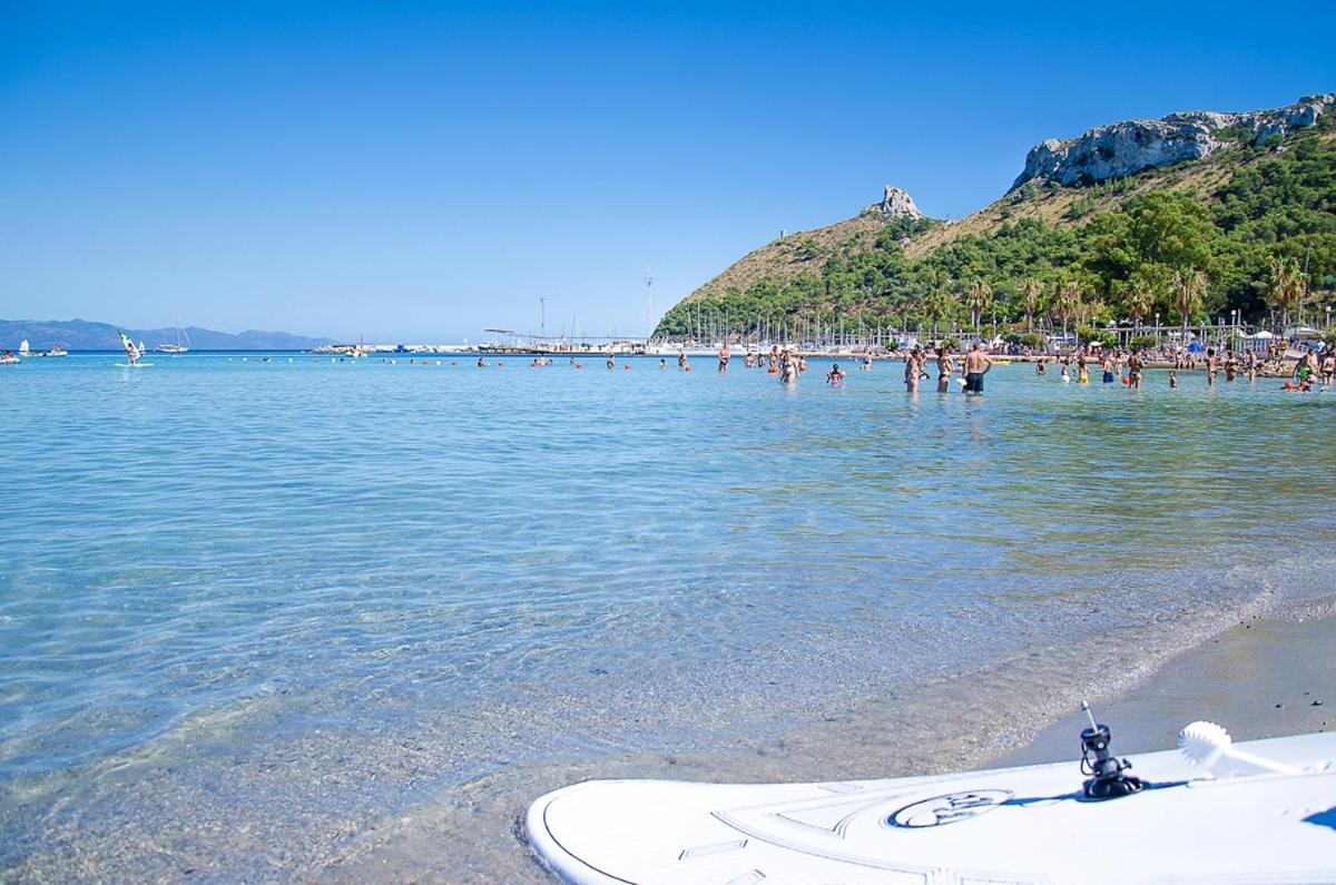 Appartamento Per 4 Persone Al Poetto Di กาญารี ภายนอก รูปภาพ